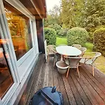 6 Pers Aan Skilift Grootste Skigebied Nabij Bikepark Unieke Locatie Met Zeer Rustige Tuin In Het Bos En Het Gezellige Centrum Leuke Cafes Restaurants En Gratis Zwembad Sauna Relax Speelruimte Parkeerplaats Naast Der Brabander Appartement Winterberg