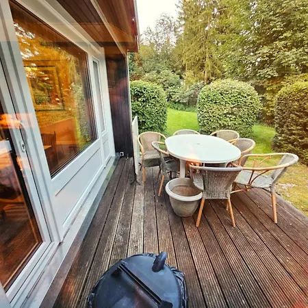 6 Pers Am Skilift Groessten Skigebiets, Ruhige Garten Im Wald, Gemuetlichen Apres-ski-cafes Restaurants Zu Fuss Erreichbar, Parkplatz, Schwimmbad, Sauna, Relaxraum, Buchbaren Massages Wellness Der Brabander, Darts Tischtennis-f דירה ווינטרברג