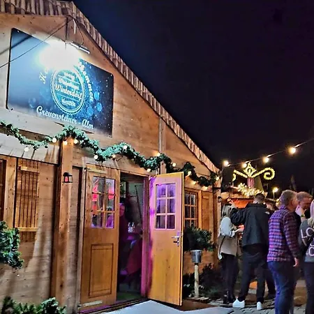 6 Pers Am Skilift Größten Skigebiets, Ruhige Garten Im Wald, Gemütlichen Après-ski-cafés Restaurants Zu Fuß Erreichbar, Parkplatz, Schwimmbad, Sauna, Relaxraum, Buchbaren Massages Wellness Der Brabander, Darts Tischtennis-fußba Winterberg