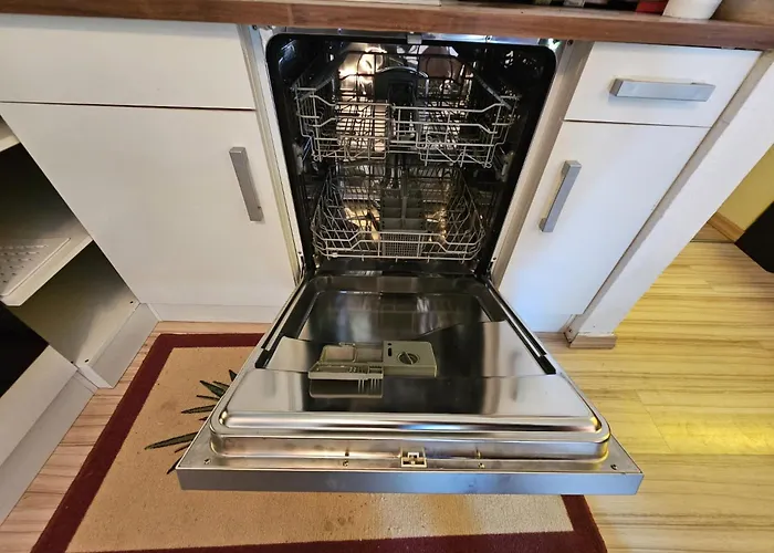 Apartment 6 Pers Am Skilift Größten Skigebiets, Ruhige Garten Im Wald, Gemütlichen Après-ski-cafés Restaurants Zu Fuß Erreichbar, Parkplatz, Schwimmbad, Sauna, Relaxraum, Buchbaren Massages Wellness Der Brabander, Darts Tischtennis-fußba *