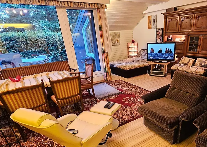 6 Pers Am Skilift Größten Skigebiets, Ruhige Garten Im Wald, Gemütlichen Après-ski-cafés Restaurants Zu Fuß Erreichbar, Parkplatz, Schwimmbad, Sauna, Relaxraum, Buchbaren Massages Wellness Der Brabander, Darts Tischtennis-fußba